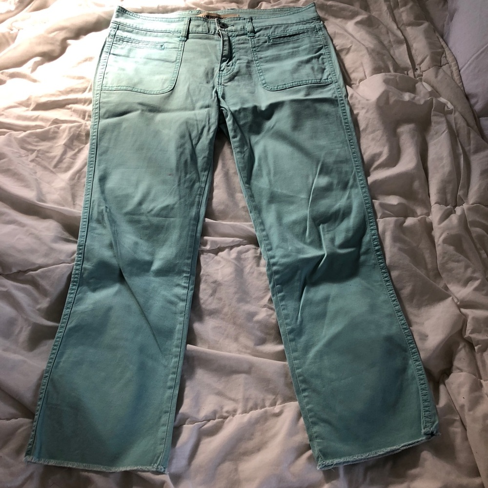 GAP capris